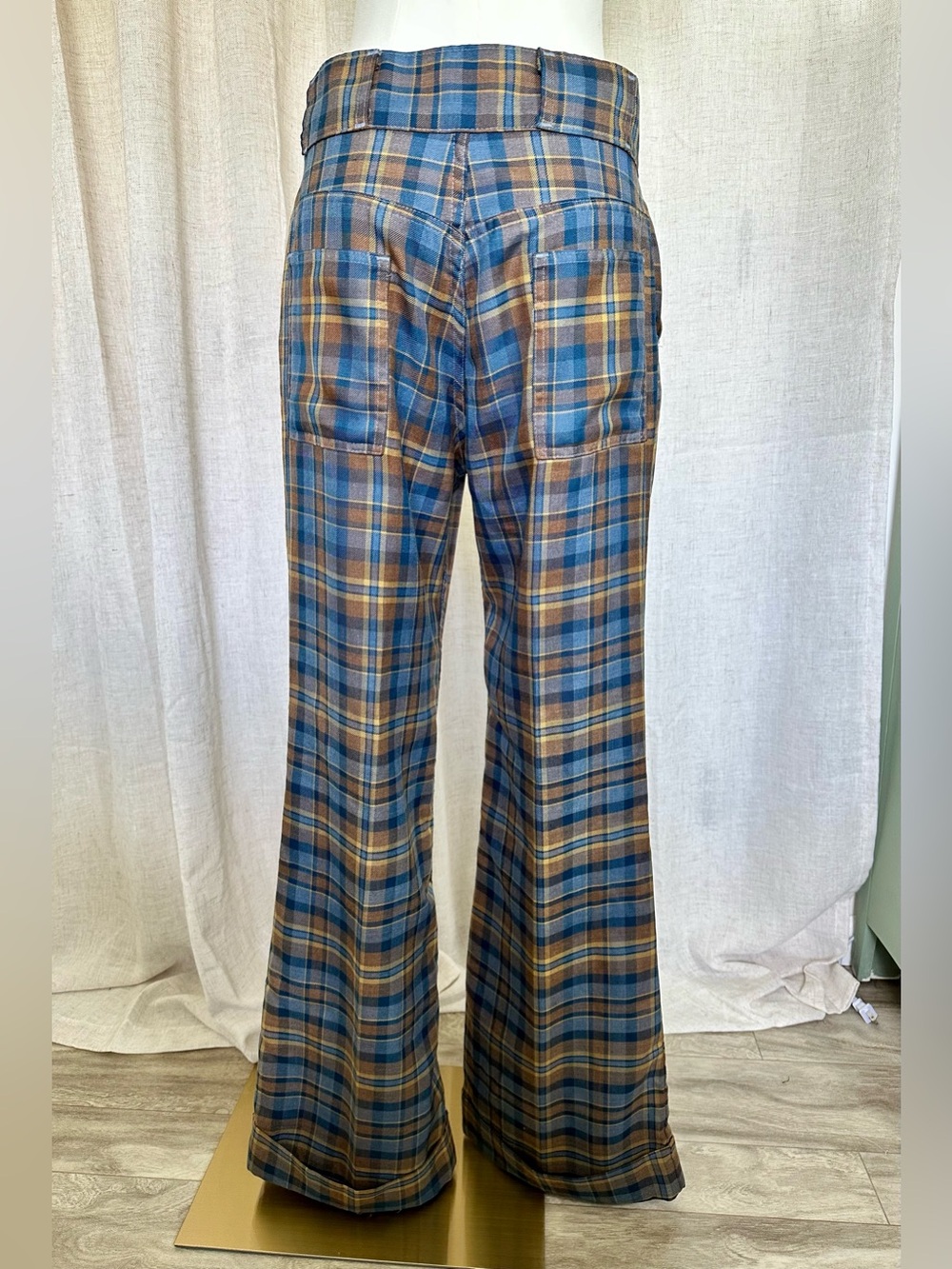 Vintage 60s-70s Levi's Plaid Flared Pants in Blue and Brown - Picture 2 of 3